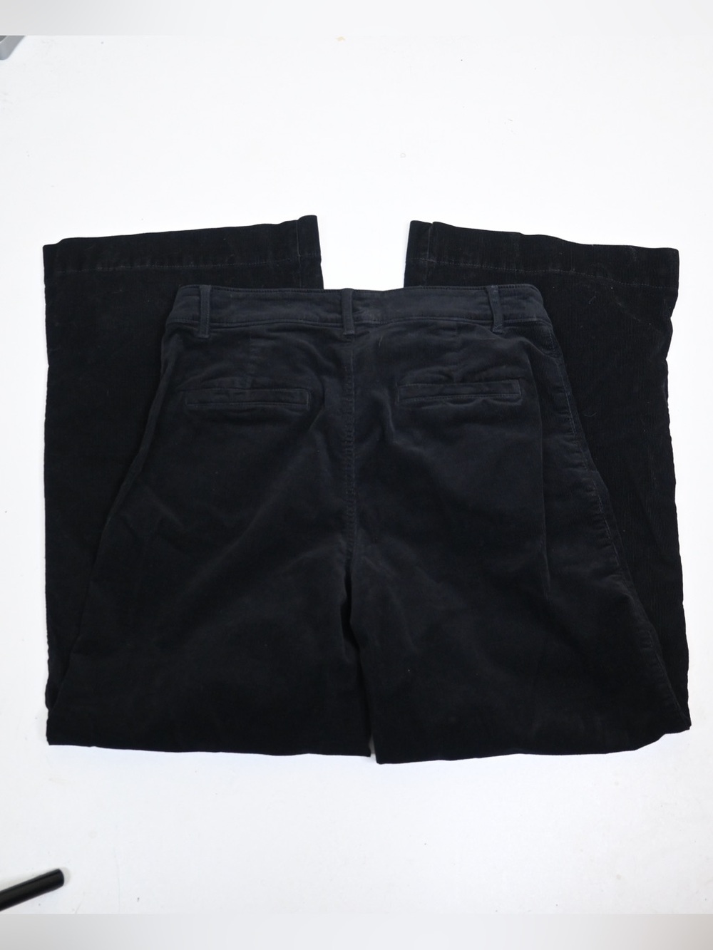 LOFT Women's 8 The Palmer Wide Leg Brushed Corduroy Jean in Black - Picture 6 of 12
